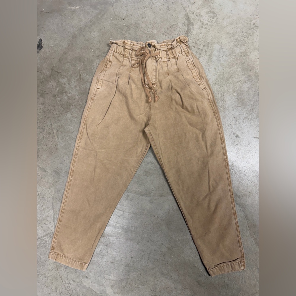 Free People Tan Women’s pants size xs